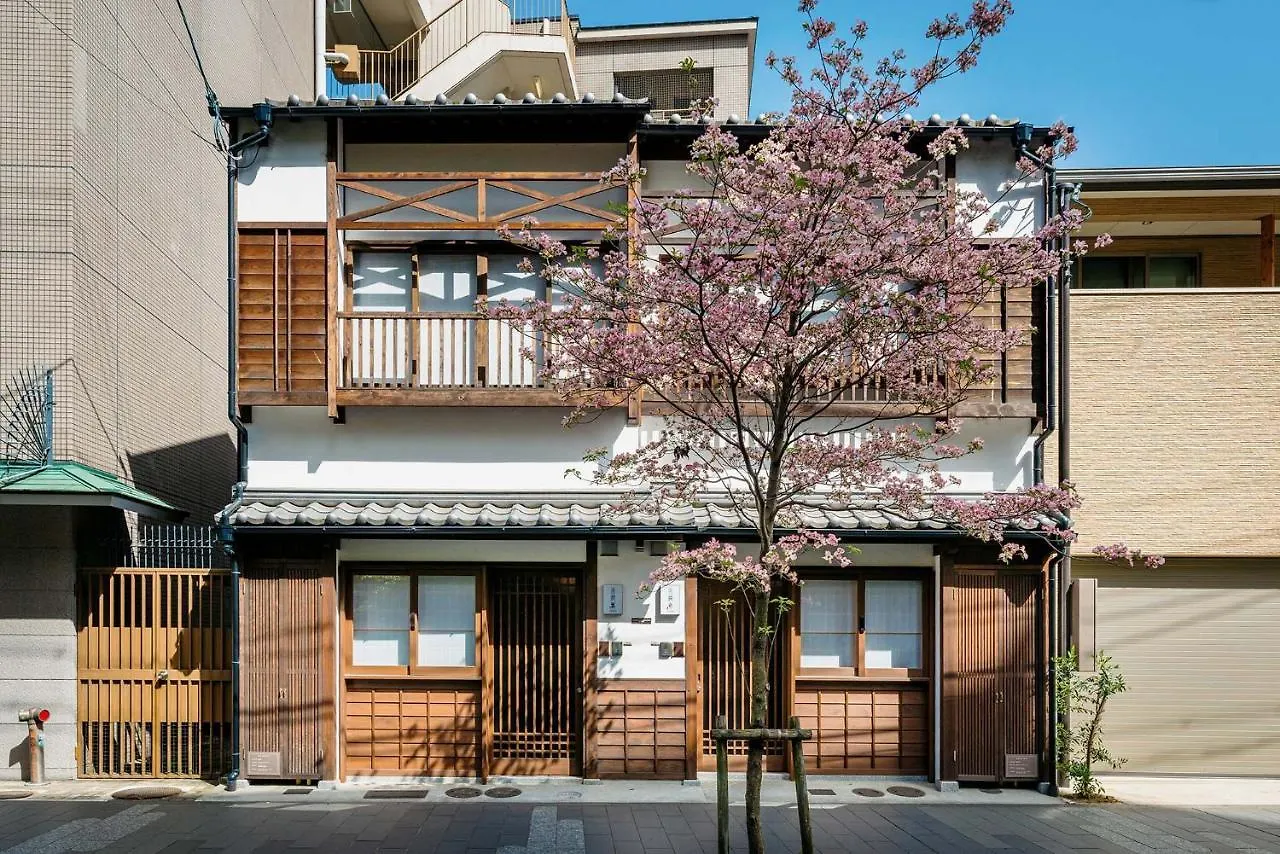 Contatti di Hanakagari Machiya House